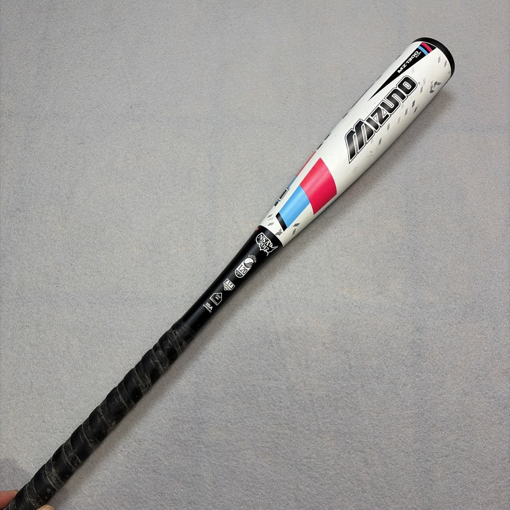 Mizuno Finch Fast Pitch Softball Bat 24” 11oz -13 Drop #340453 MZ1300 Alloy